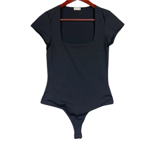 Intimately Free People Square Neck Short Cap Sleeve Thong Body Suit Size M Black - Picture 1 of 8
